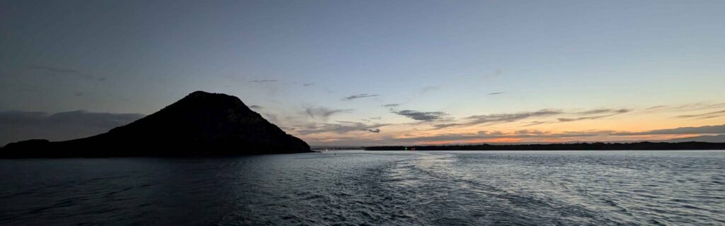 Evening departure from Tauranga harbor